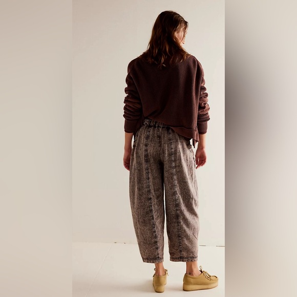 44. NWOT Free People High Road Washed Pull-On Barrel Pants - Picture 4 of 10